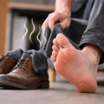 50代男性、足が臭くなる理由｜昔は平気だったのに・・・